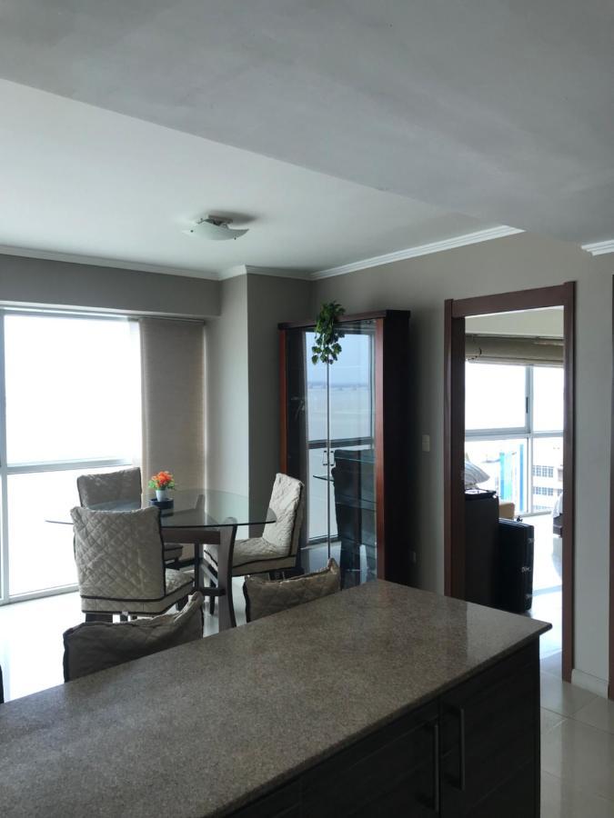 Suites Emporium Guayaquil Exteriér fotografie